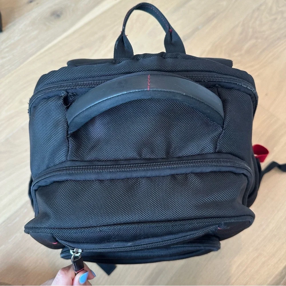 Samsonite Laptop Backpack Travel Work Office Black Pockets Zip TSA EUC